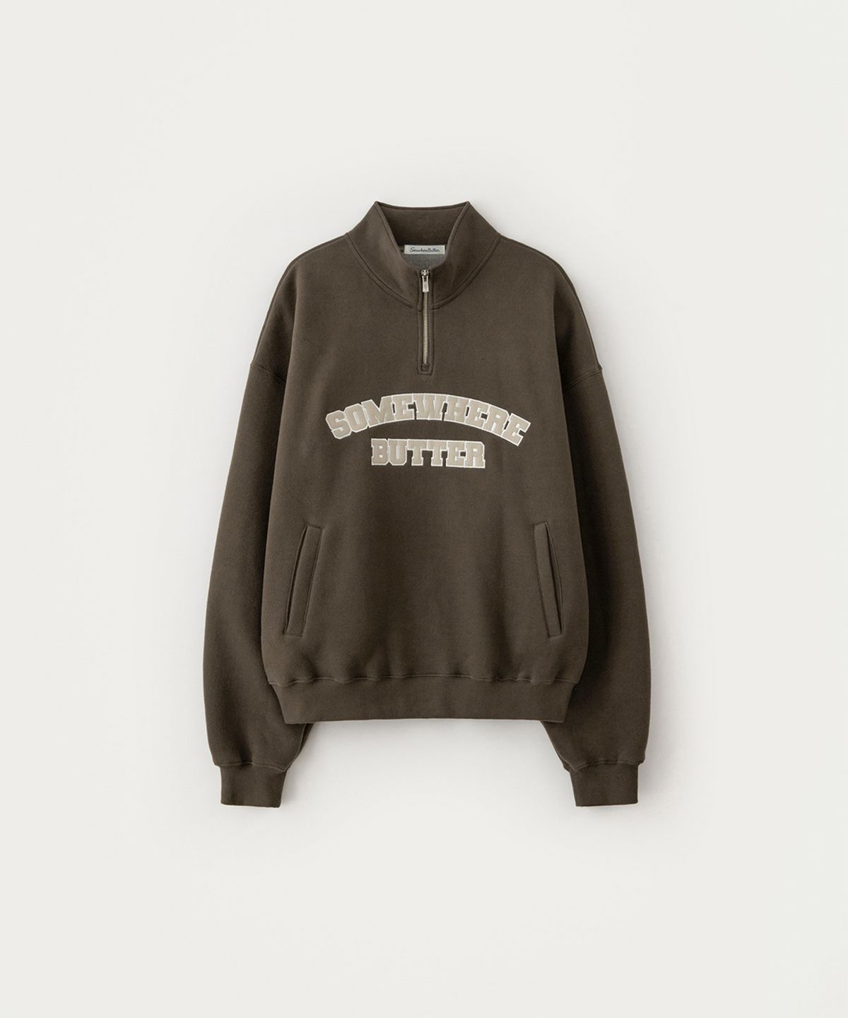 썸웨어버터(SOMEWHEREBUTTER) Square Logo Half Zip-Up Sweatshirt - Brown
