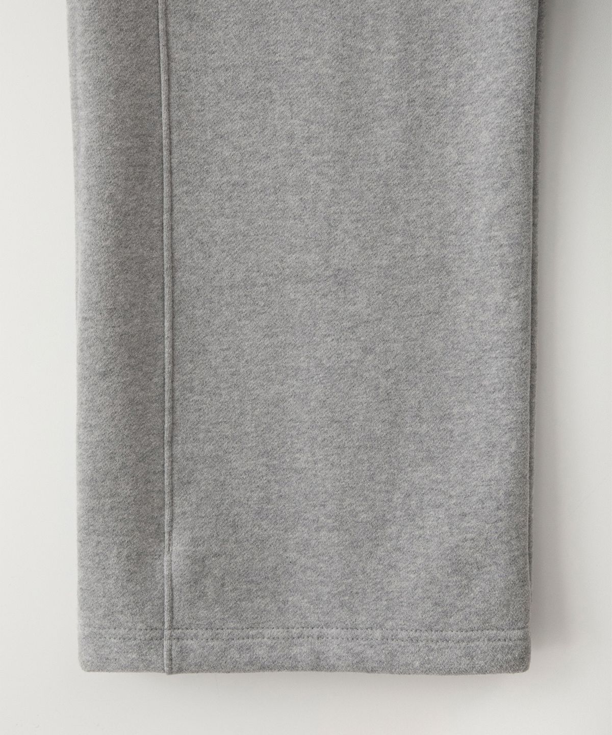 썸웨어버터(SOMEWHEREBUTTER) Square Logo String Sweatpants - Grey