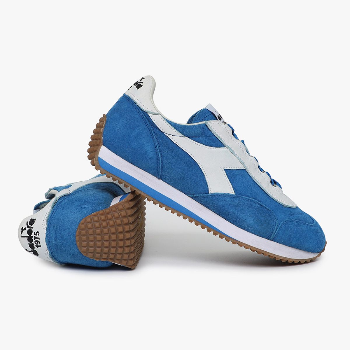 디아도라(diadora) 이큅 75 SW BLUE