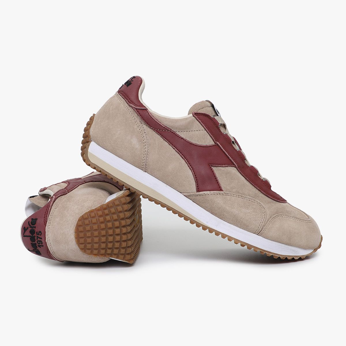 디아도라(diadora) 이큅 75 SW BEIGE