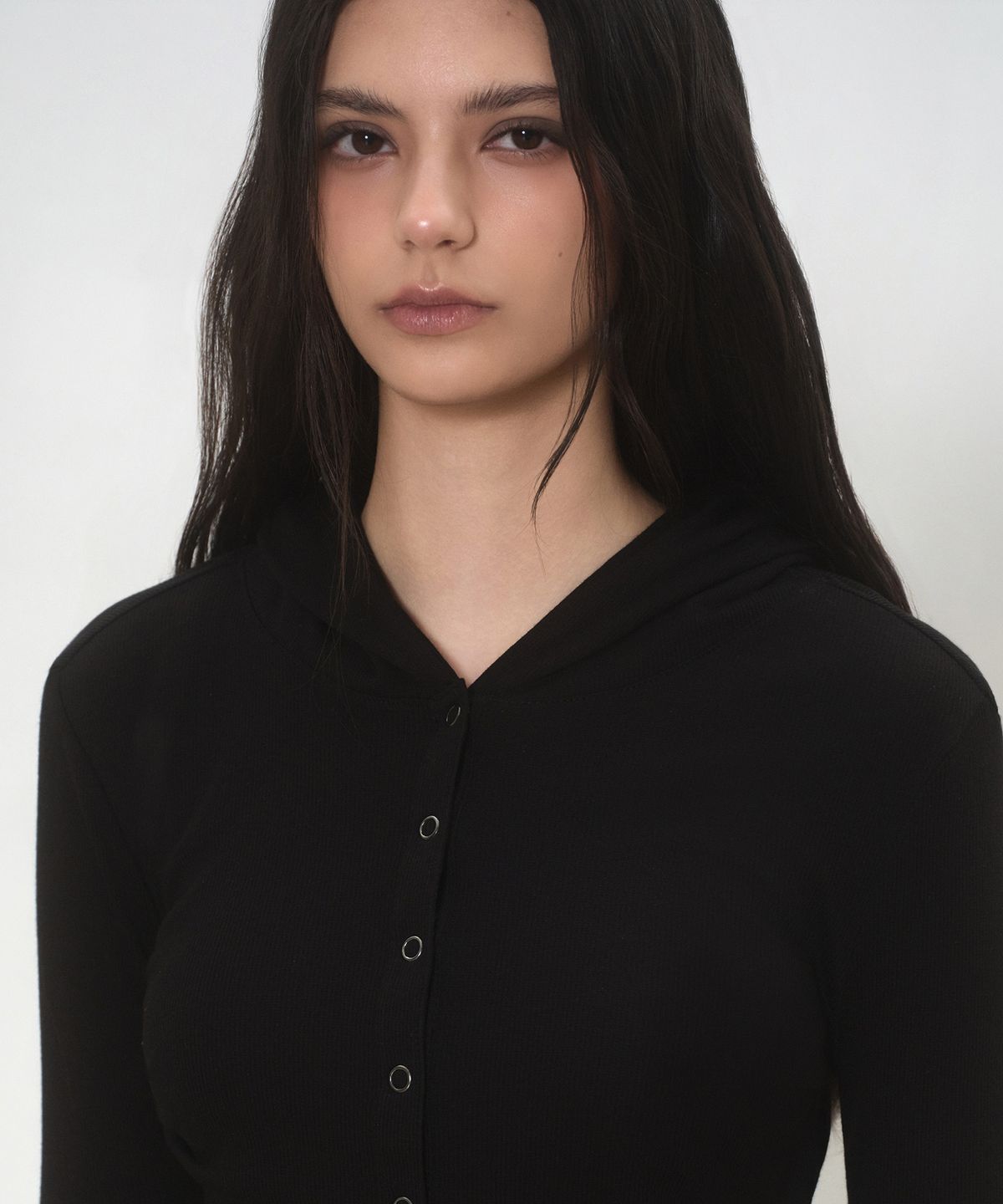 무신사 스탠다드 우먼(MUSINSA STANDARD WOMAN) 우먼즈 리브드 슬림 후디드 저지 가디건 [블랙]