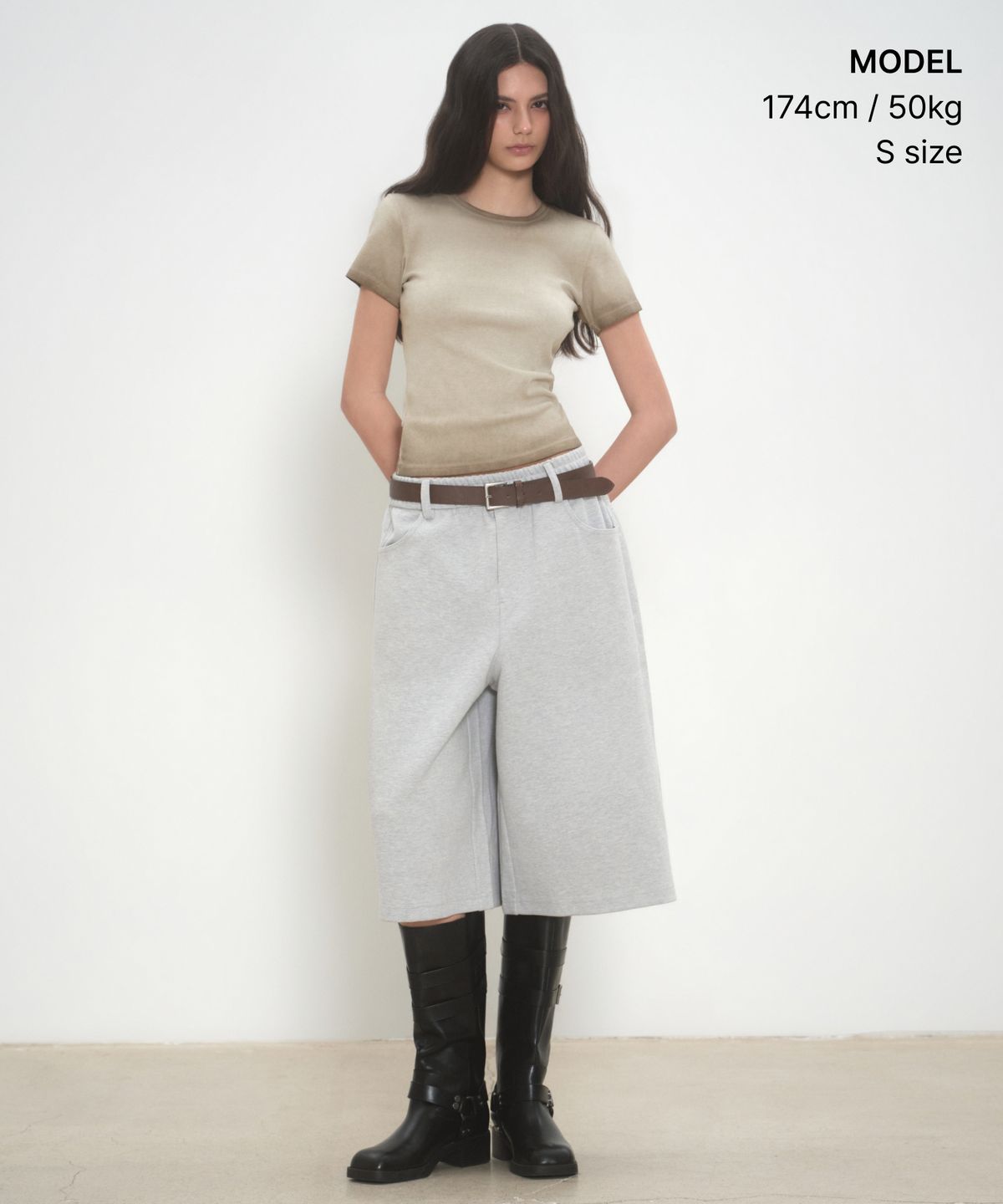 무신사 스탠다드 우먼(MUSINSA STANDARD WOMAN) 우먼즈 더티 다이드 슬림 크루 넥 티셔츠 [그레이쉬 베이지]