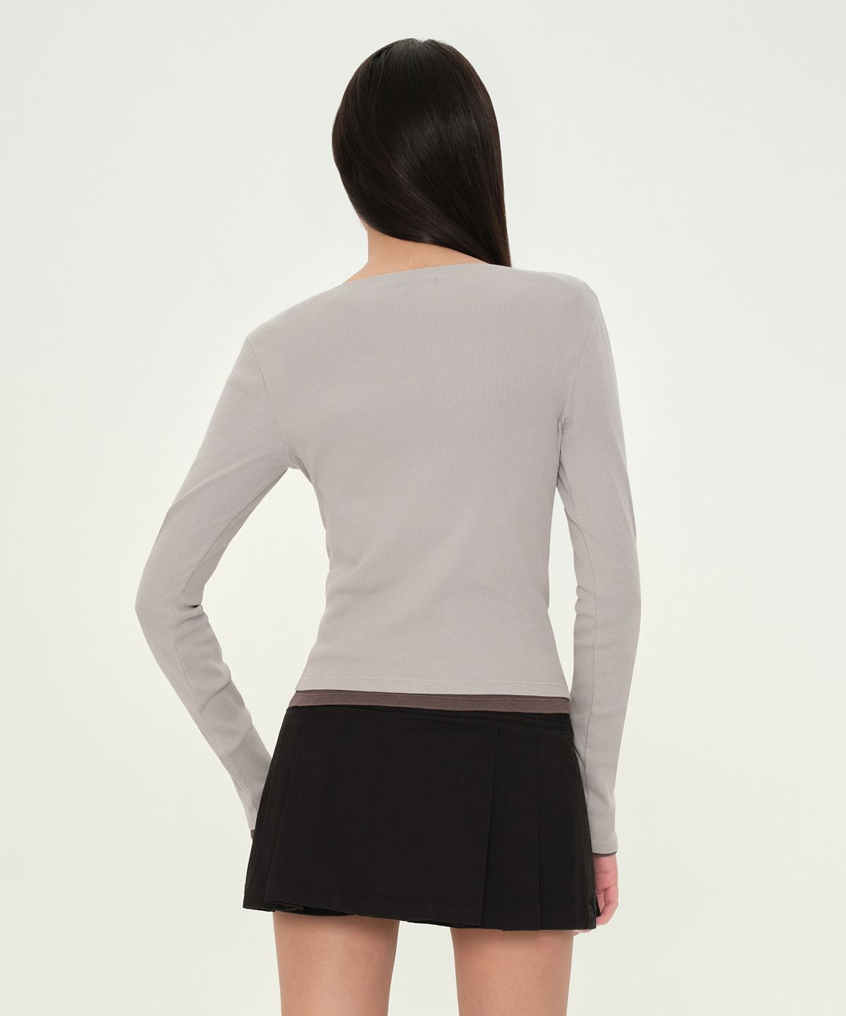 무신사 스탠다드 우먼(MUSINSA STANDARD WOMAN) 우먼즈 피그먼트 리브드 슬림 스쿱 넥 긴소매 티셔츠 [애쉬 그레이]