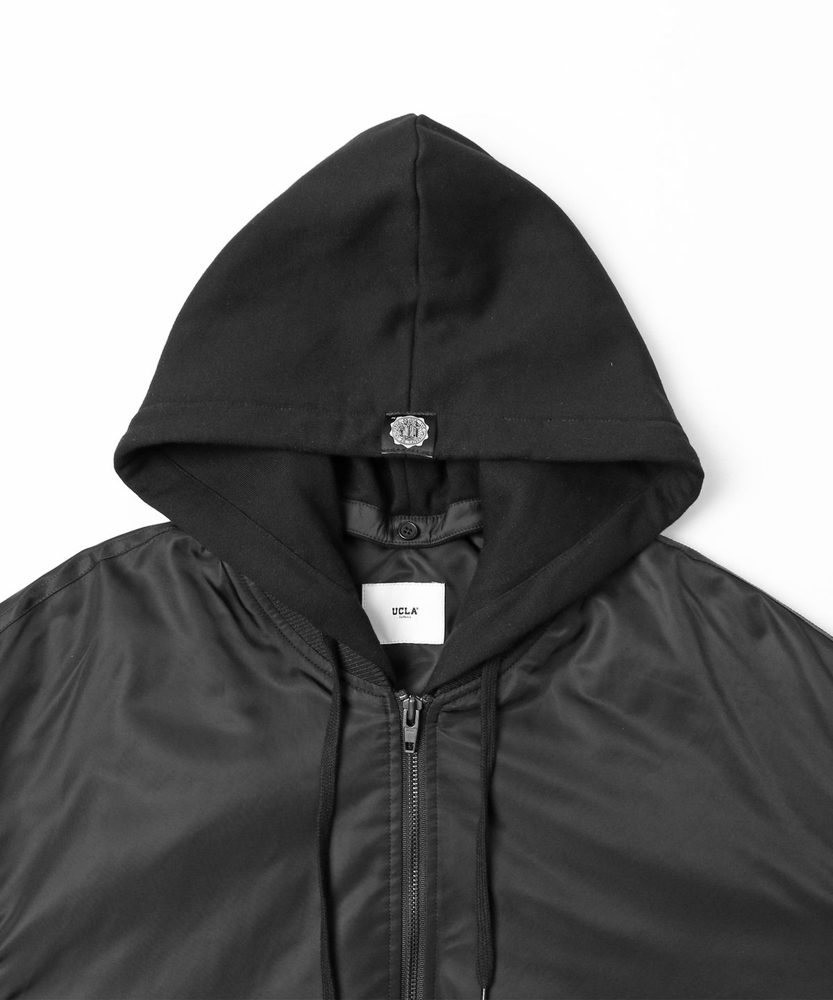 유씨엘에이(UCLA) 남녀공용 데일리 스몰로고 MA1 점퍼[BLACK](UBAUJ22)