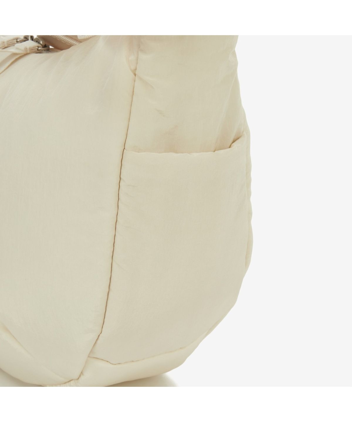 노스페이스(THE NORTH FACE) NN2PR79B 어반 호보 백 미디움_패딩 CREAM