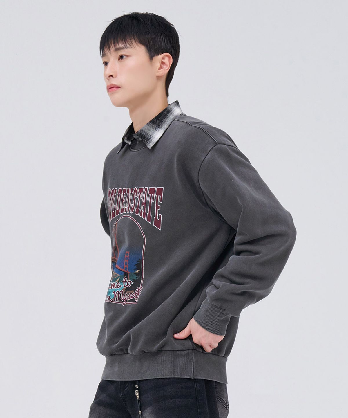 체이스컬트(CHASECULT) 남성 기모 피그먼트 그래픽 맨투맨 티셔츠-차콜