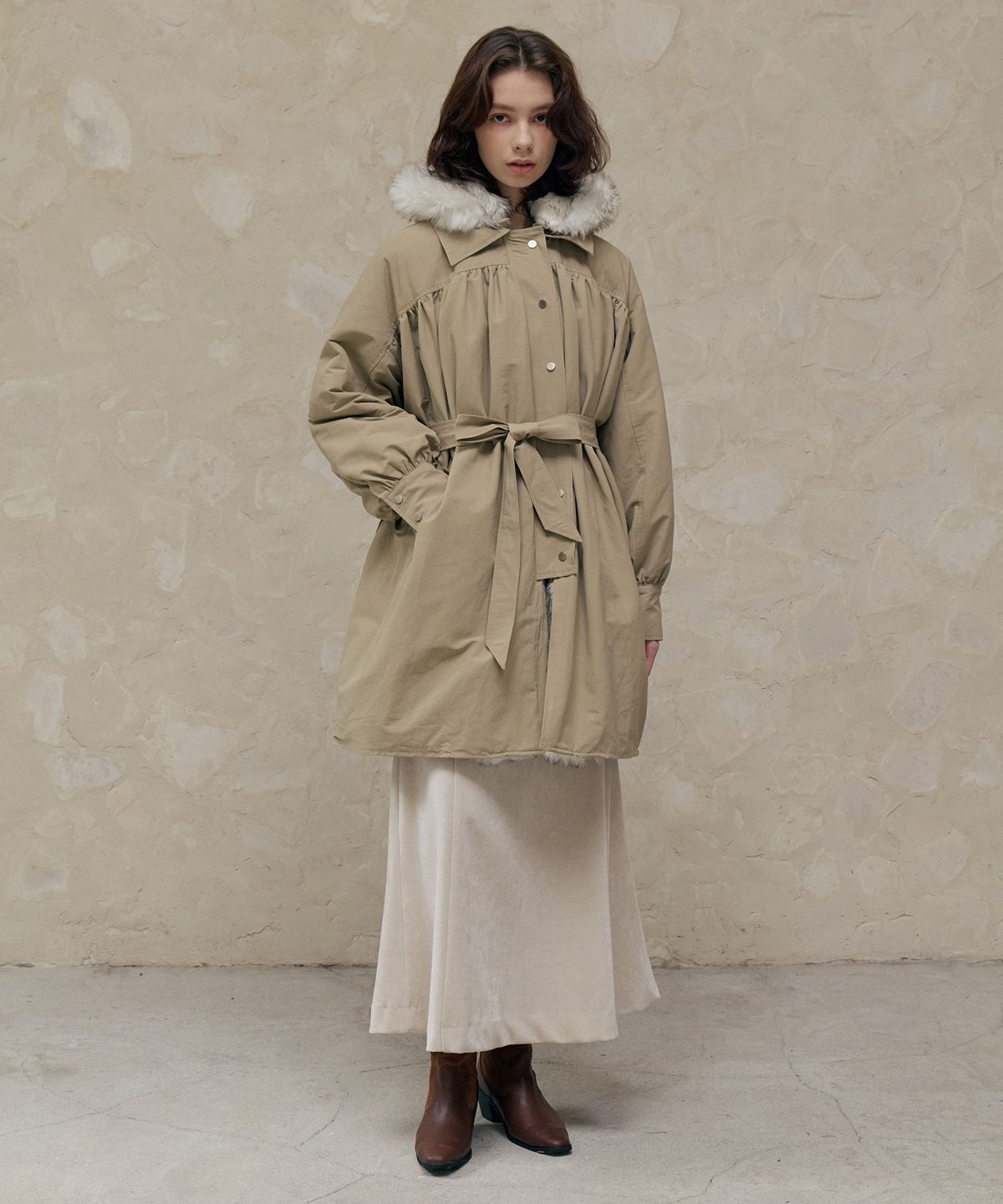 아이토브 서울(ITOV SEOUL) 트렌치 퍼야상 점퍼 Beige