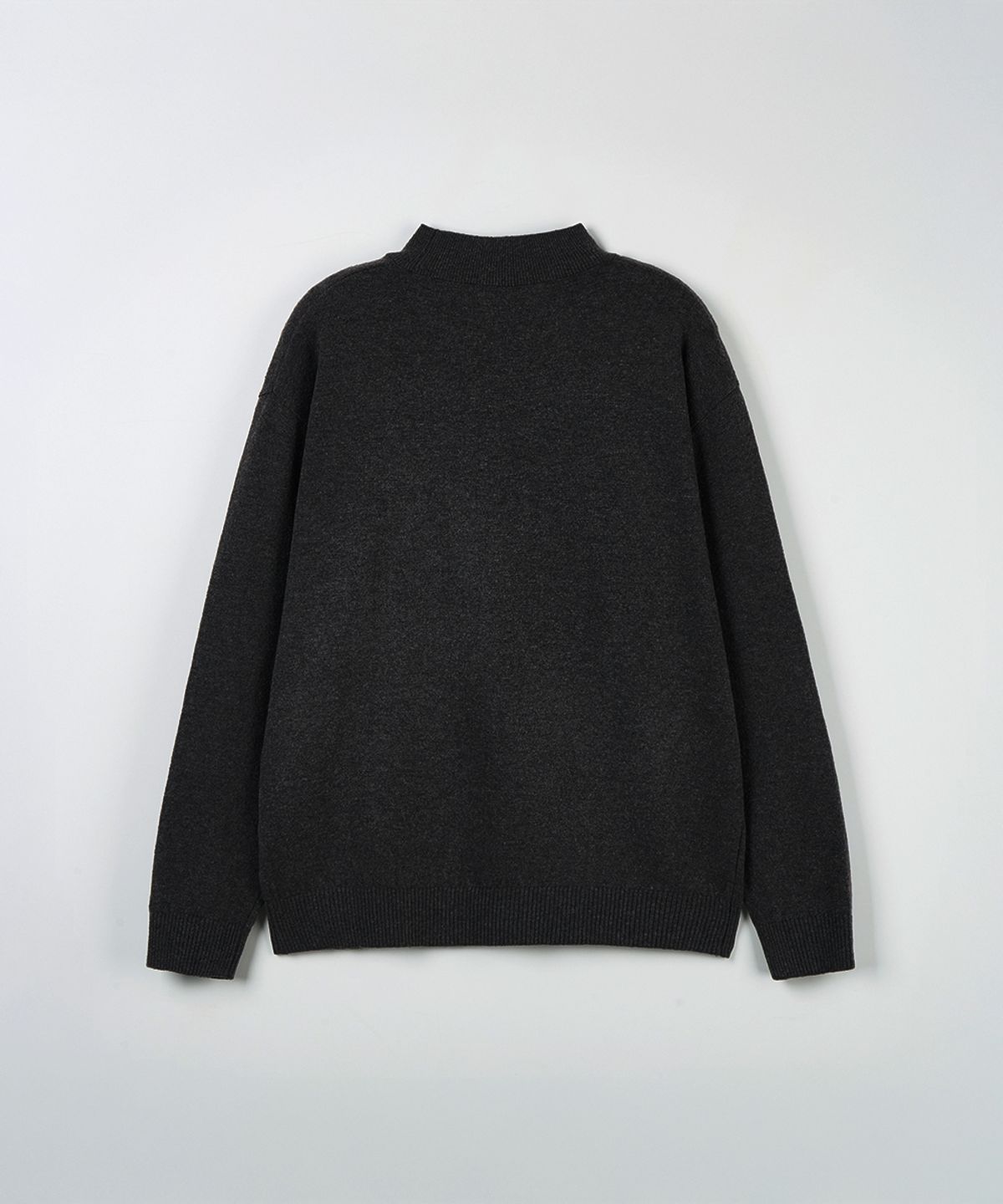 노드유(NODU) 모크넥 반폴라 니트 [블랙]