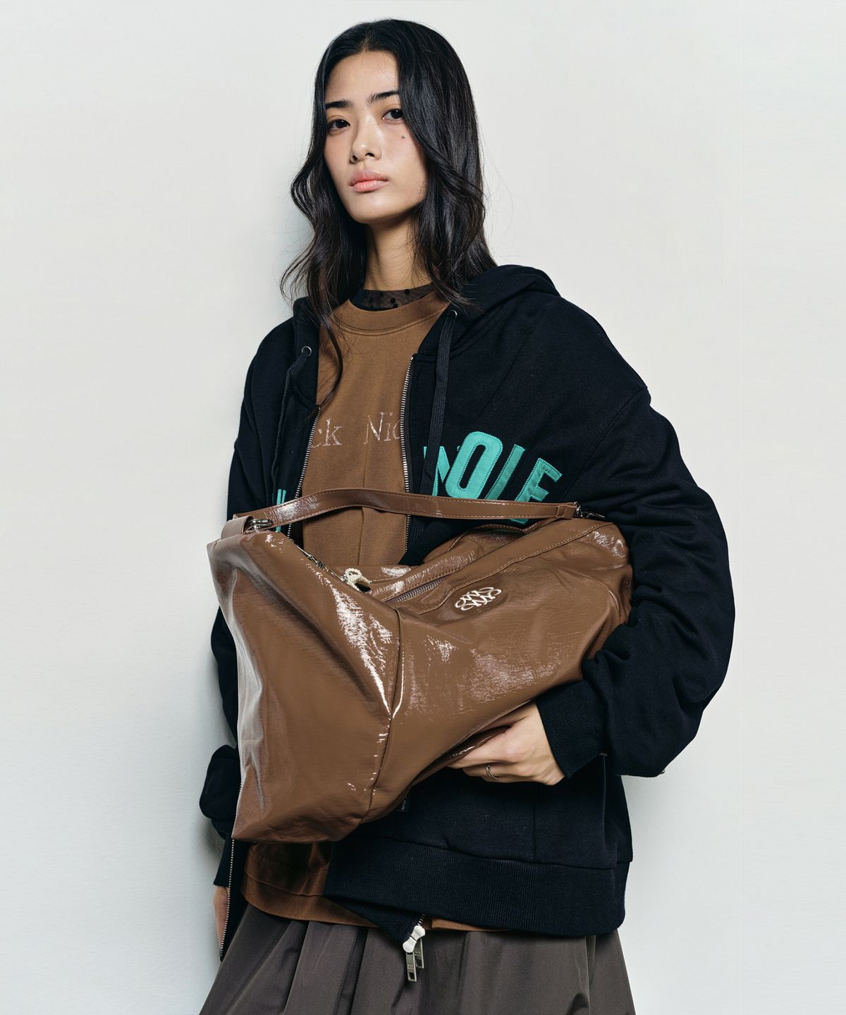 닉앤니콜(NICK&NICOLE) NICOLE MEGA SQUARE SHOULDER BAG_BROWN