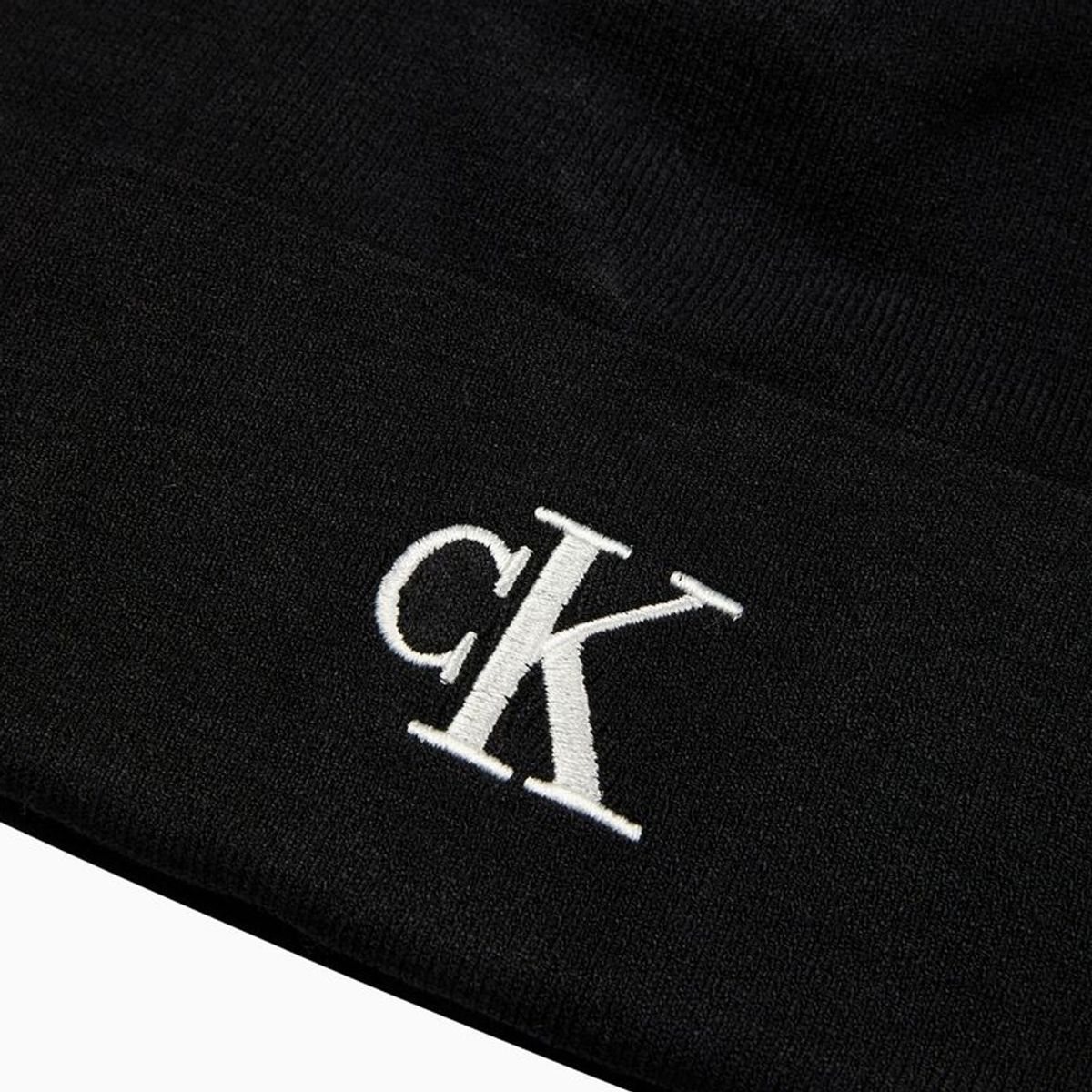 캘빈클라인 진(CALVIN KLEIN JEANS) 남녀공용 모노그램 자수로고 립 비니 4D8020G UB1