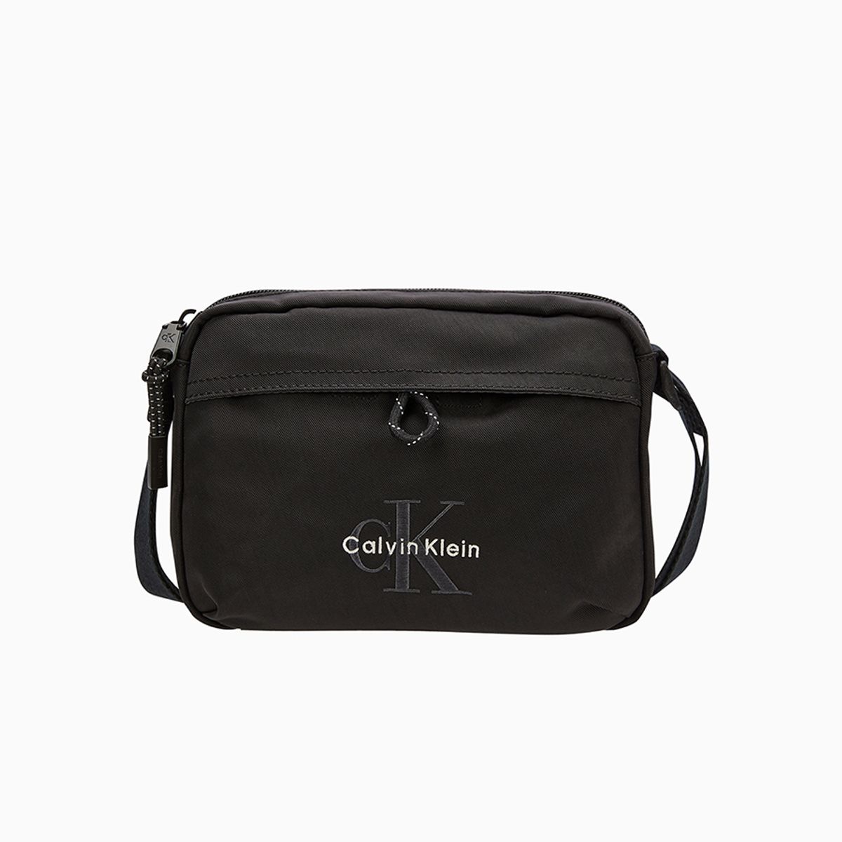 캘빈클라인 진(CALVIN KLEIN JEANS) 볼드 로고 나일론 카메라 백 4D3117G UB1