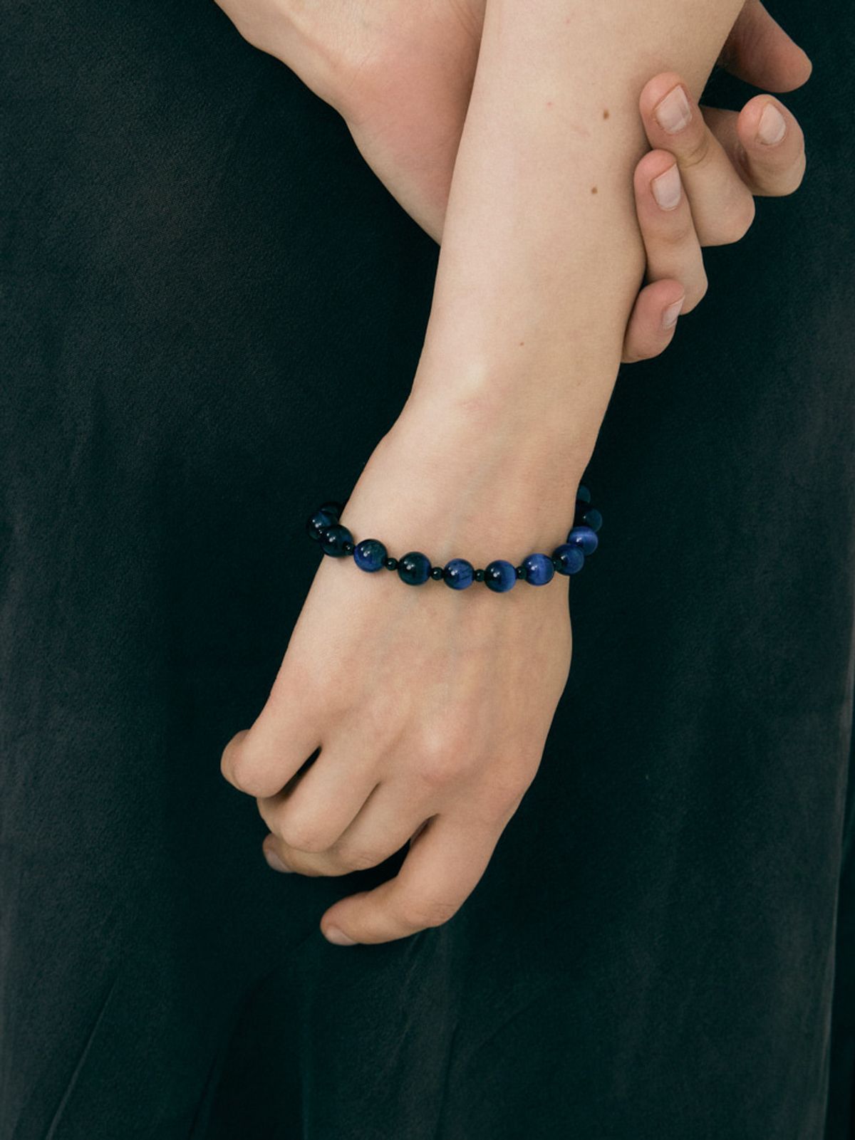 소수(SOSOO) Dark Blue Tiger-eye 8mm Bracelet