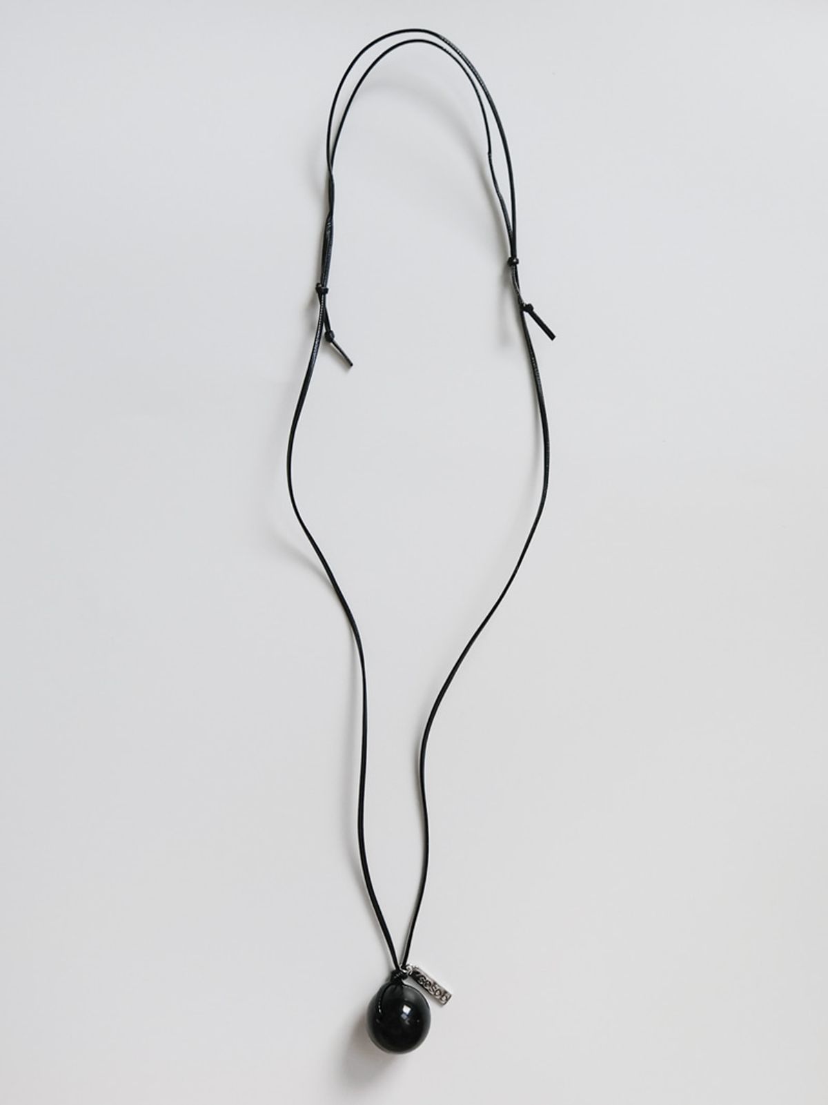 소수(SOSOO) Ball Onyx Long Necklace