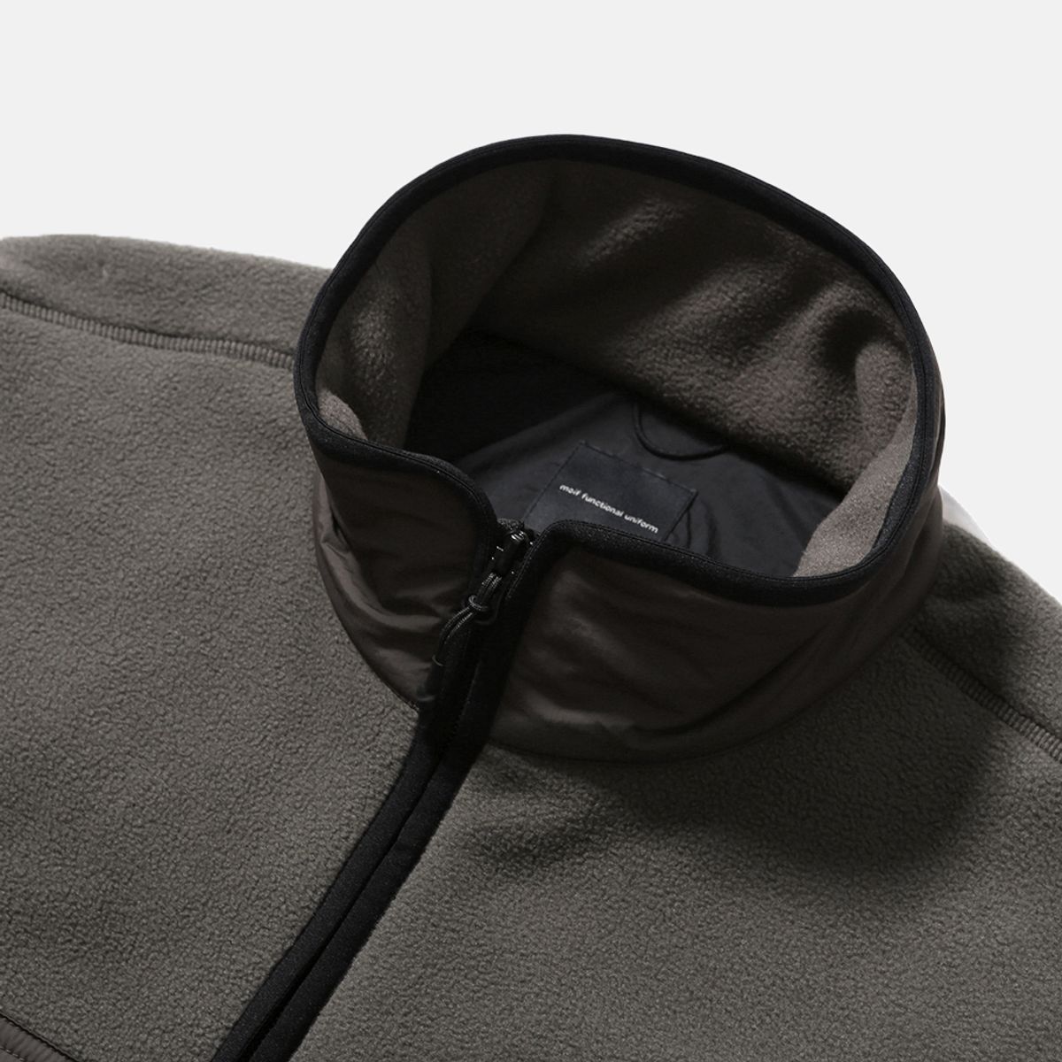 모이프(MOIF) [AW25] HIKER FLEECE JUMPER / ASH BROWN