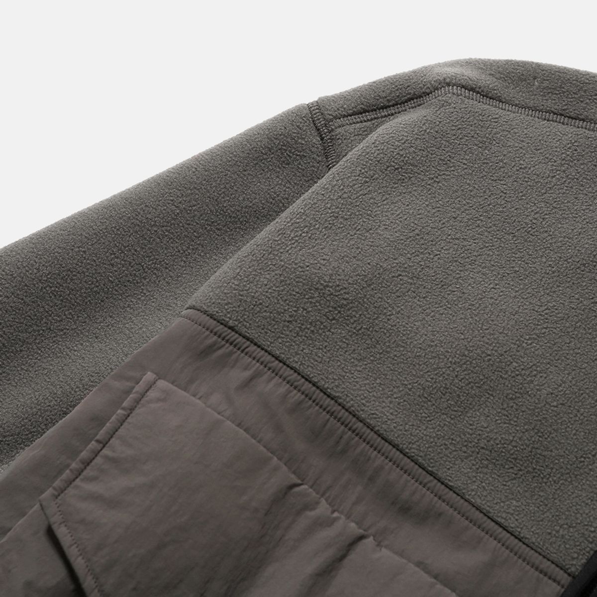 모이프(MOIF) [AW25] HIKER FLEECE JUMPER / ASH BROWN
