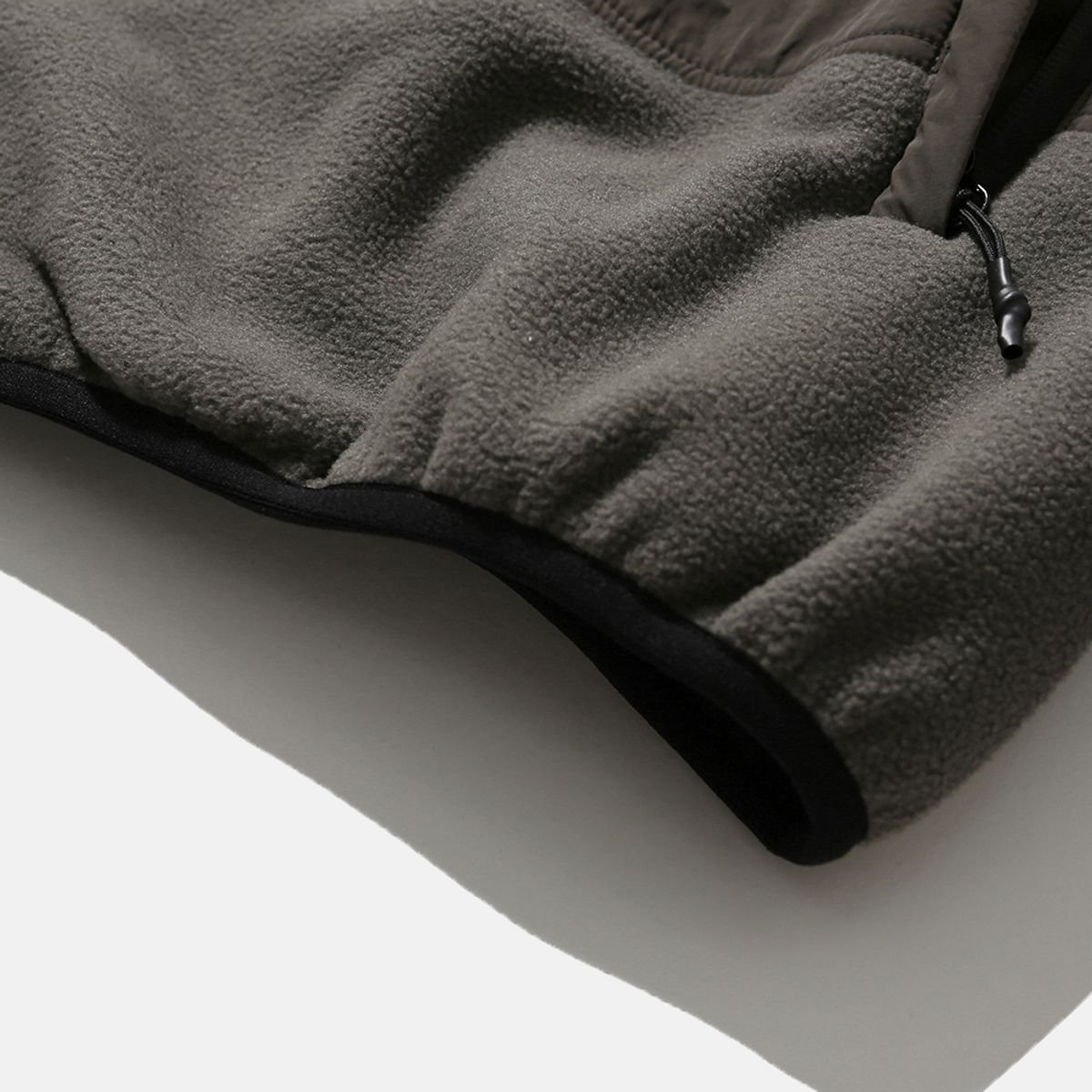 모이프(MOIF) [AW25] HIKER FLEECE JUMPER / ASH BROWN
