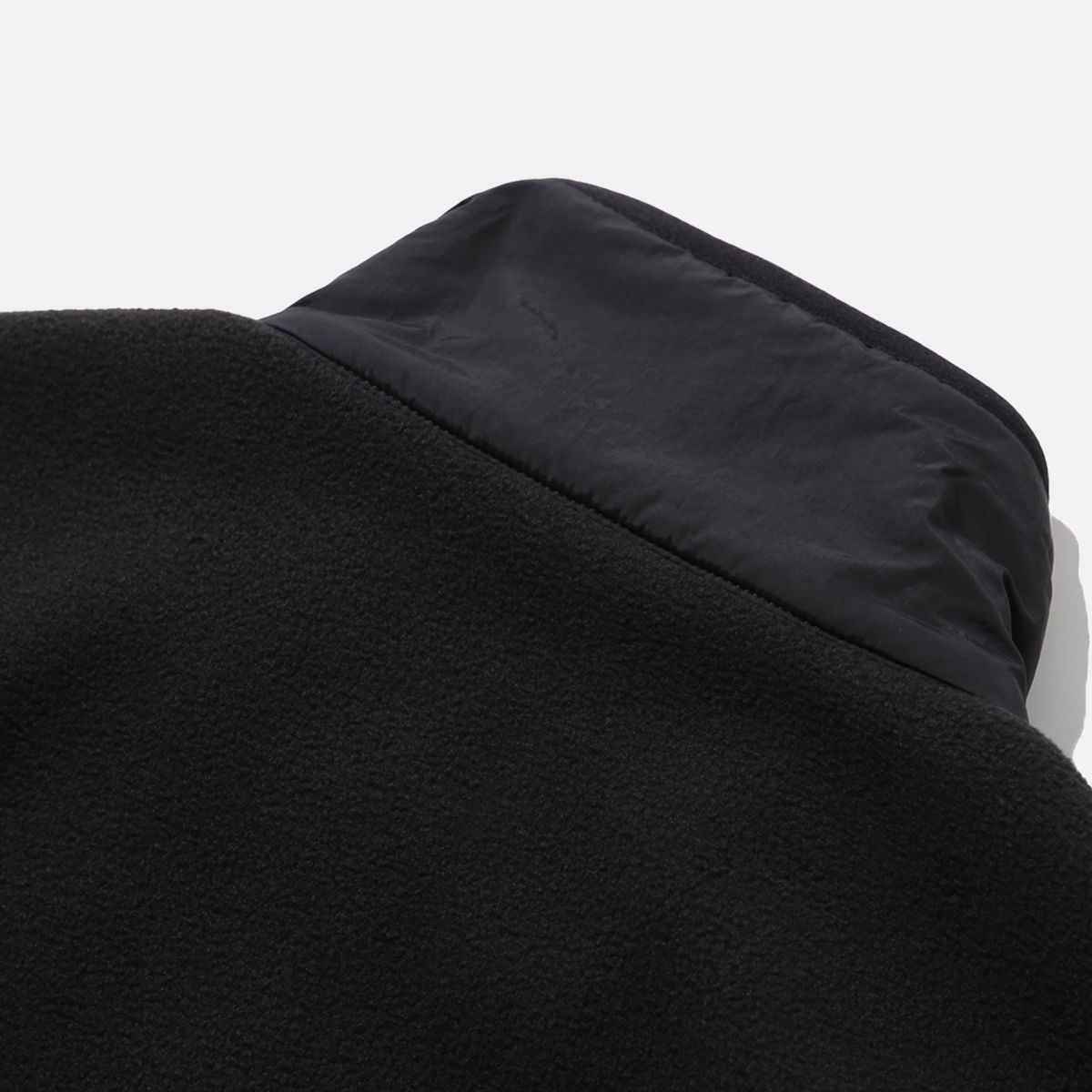 모이프(MOIF) [AW25] HIKER FLEECE JUMPER / BLACK