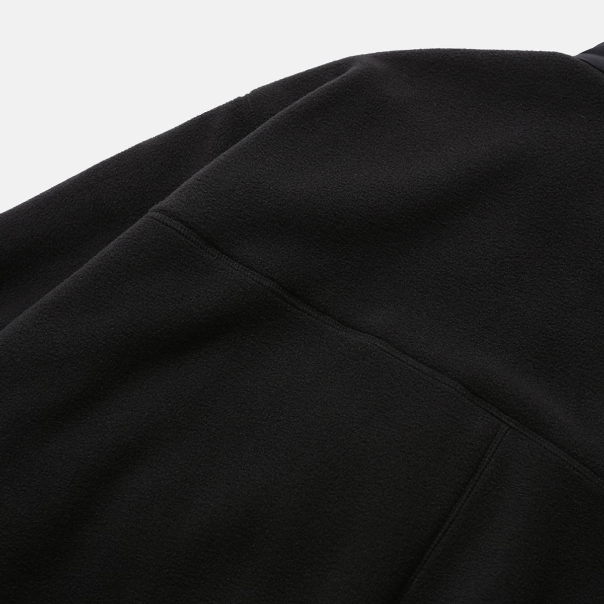 모이프(MOIF) [AW25] HIKER FLEECE JUMPER / BLACK