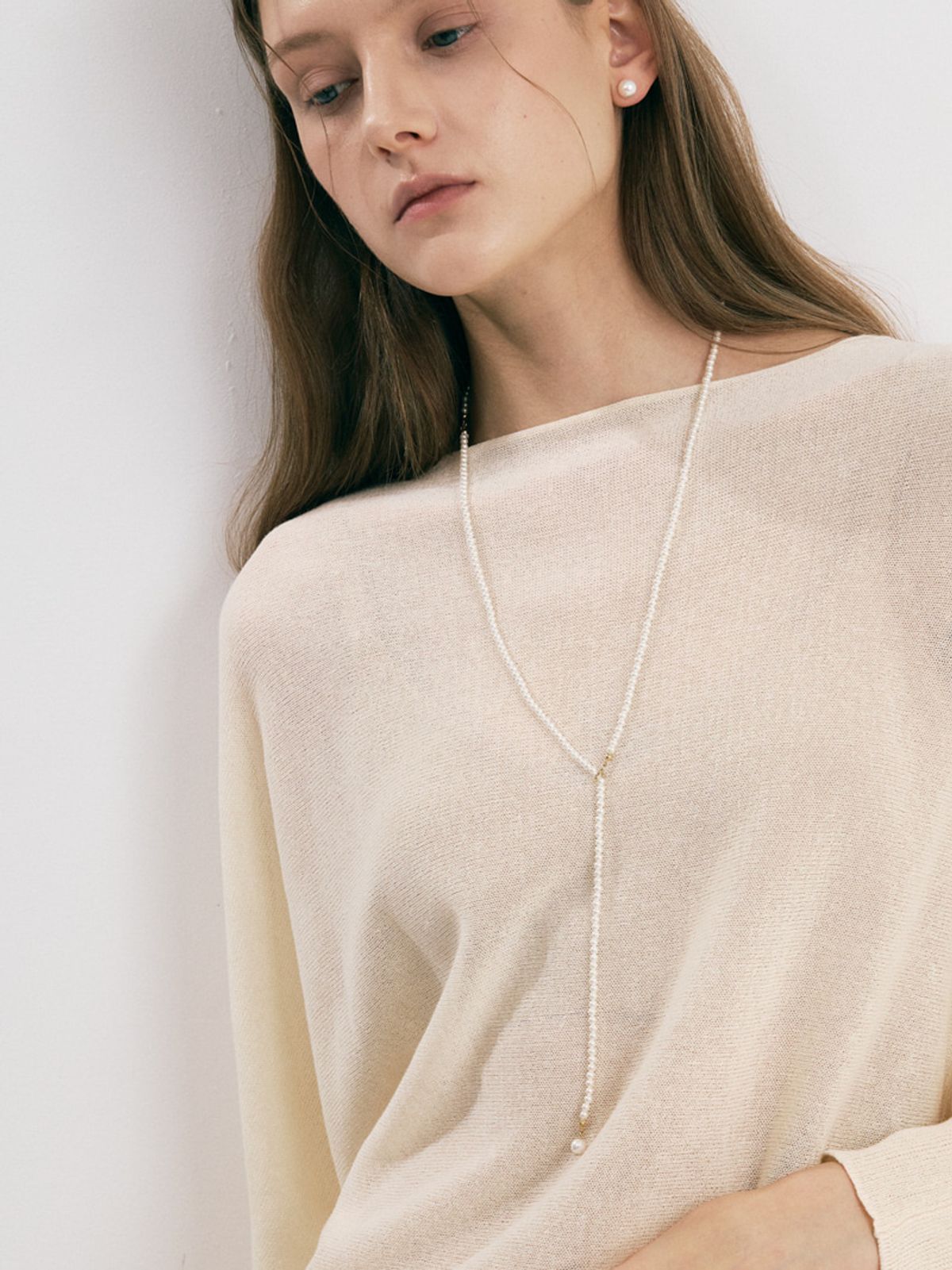 소수(SOSOO) Simple Point Pearl Long Necklace