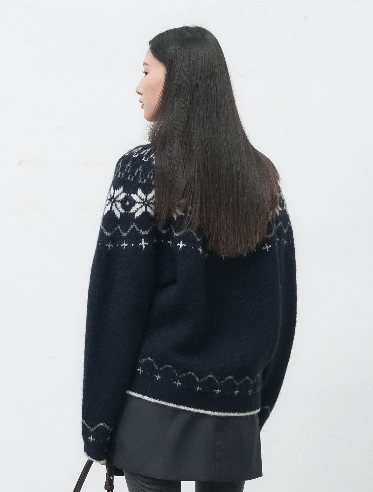 제너럴아이디어(GENERALIDEA) UNISEX 울 스노우 노르딕 풀오버 [NAVY] / SBD4U05022
