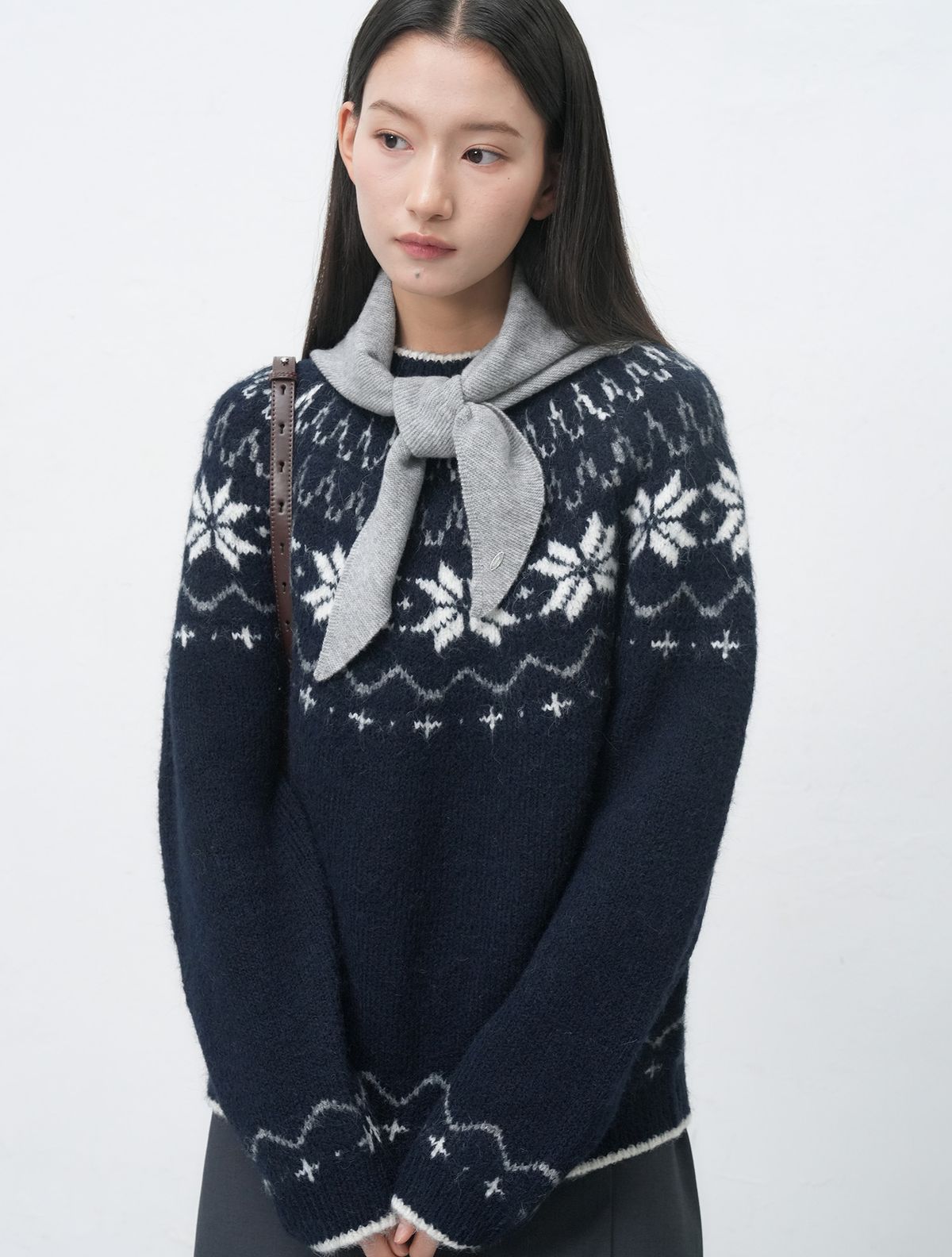 제너럴아이디어(GENERALIDEA) UNISEX 울 스노우 노르딕 풀오버 [NAVY] / SBD4U05022