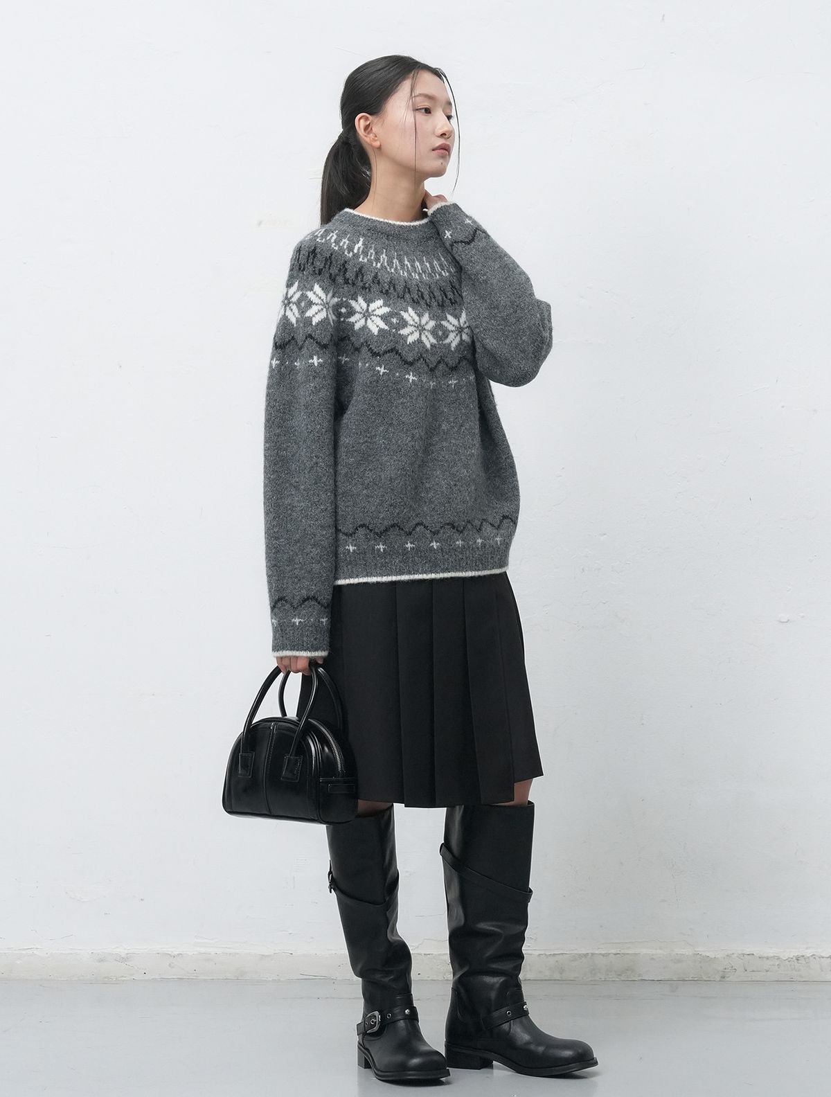 제너럴아이디어(GENERALIDEA) UNISEX 울 스노우 노르딕 풀오버 [CHARCOAL] / SBD4U05022