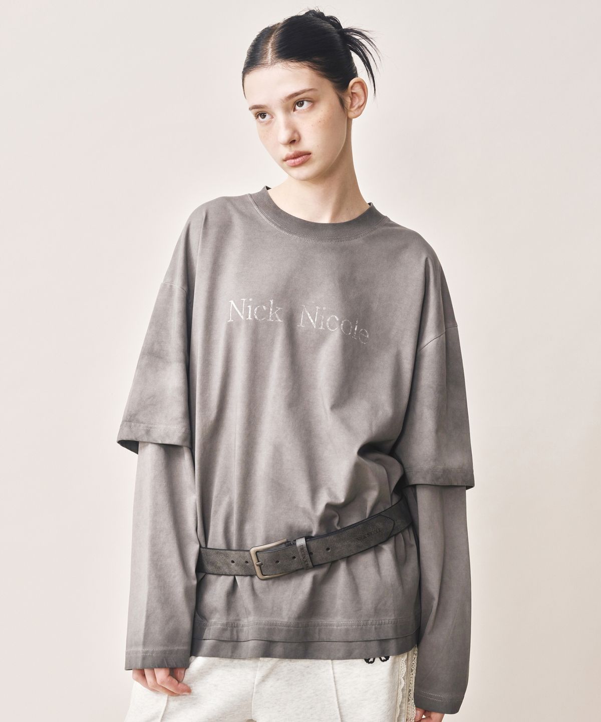 닉앤니콜(NICK&NICOLE) NICOLE DESTROYED LAYERED LONG SLEEVE TOP_GRAY