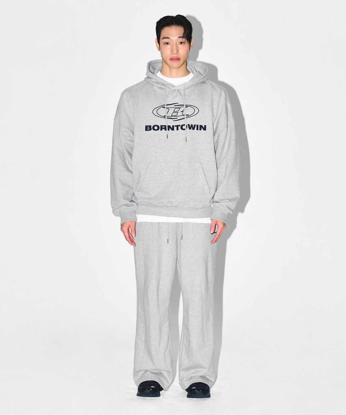 본투윈(BORN TO WIN) STROKE B LOGO EXTRA FIT HOODIE [MELANGE GREY]