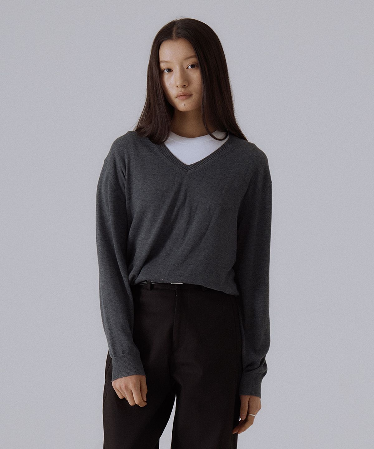 실른(SILN) Soma v-neck pullover knit (GREY)