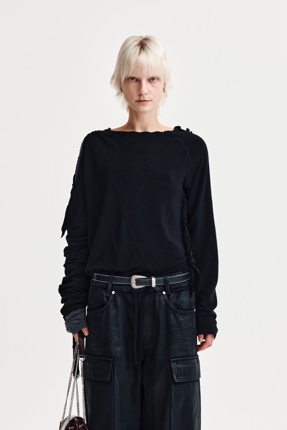 トップス MATIN KIM WEAVING LONG SLEEVE TOP IN MUSINSA公式 | MATIN KIM WEAVING LONG SLEEVE TOP IN BLACK