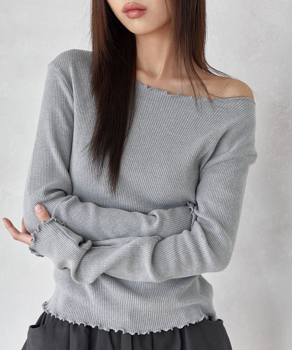 런던다다(LONDONDADA) FRILL PENDANT T-SHIRT, GREY