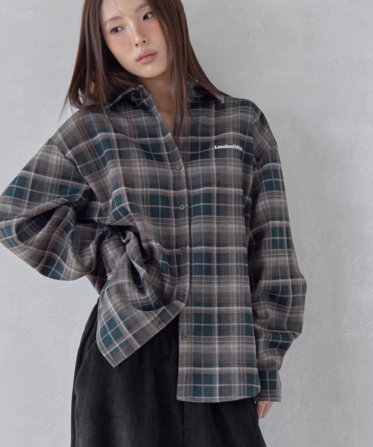런던다다(LONDONDADA) LETTERING EMBROIDERED VINTAGE LOOSE-FIT CHECK SHIRT, GREEN