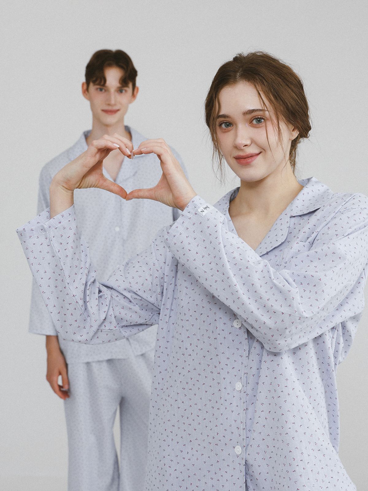 주디앤(JUDYN) [2PACK] 미니 체리쉬 면 커플잠옷 긴팔 파자마 상하의 세트
