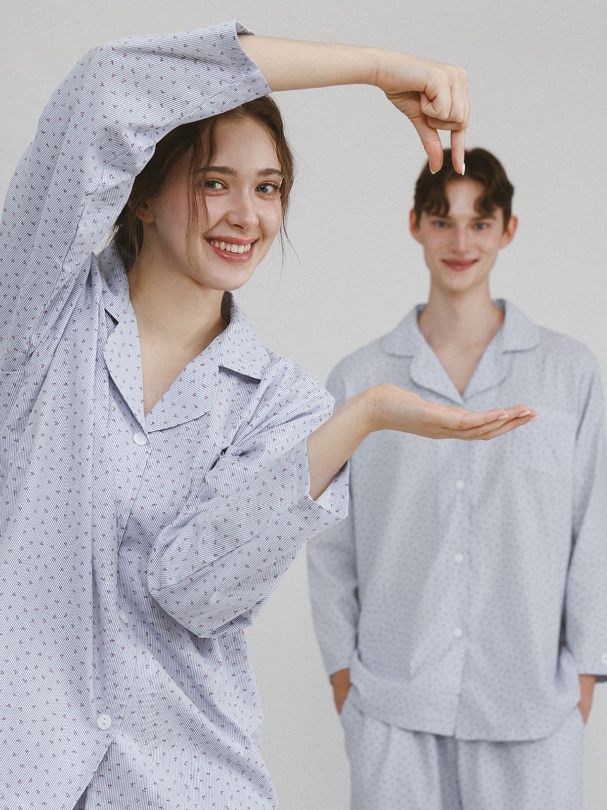 주디앤(JUDYN) [2PACK] 미니 체리쉬 면 커플잠옷 긴팔 파자마 상하의 세트