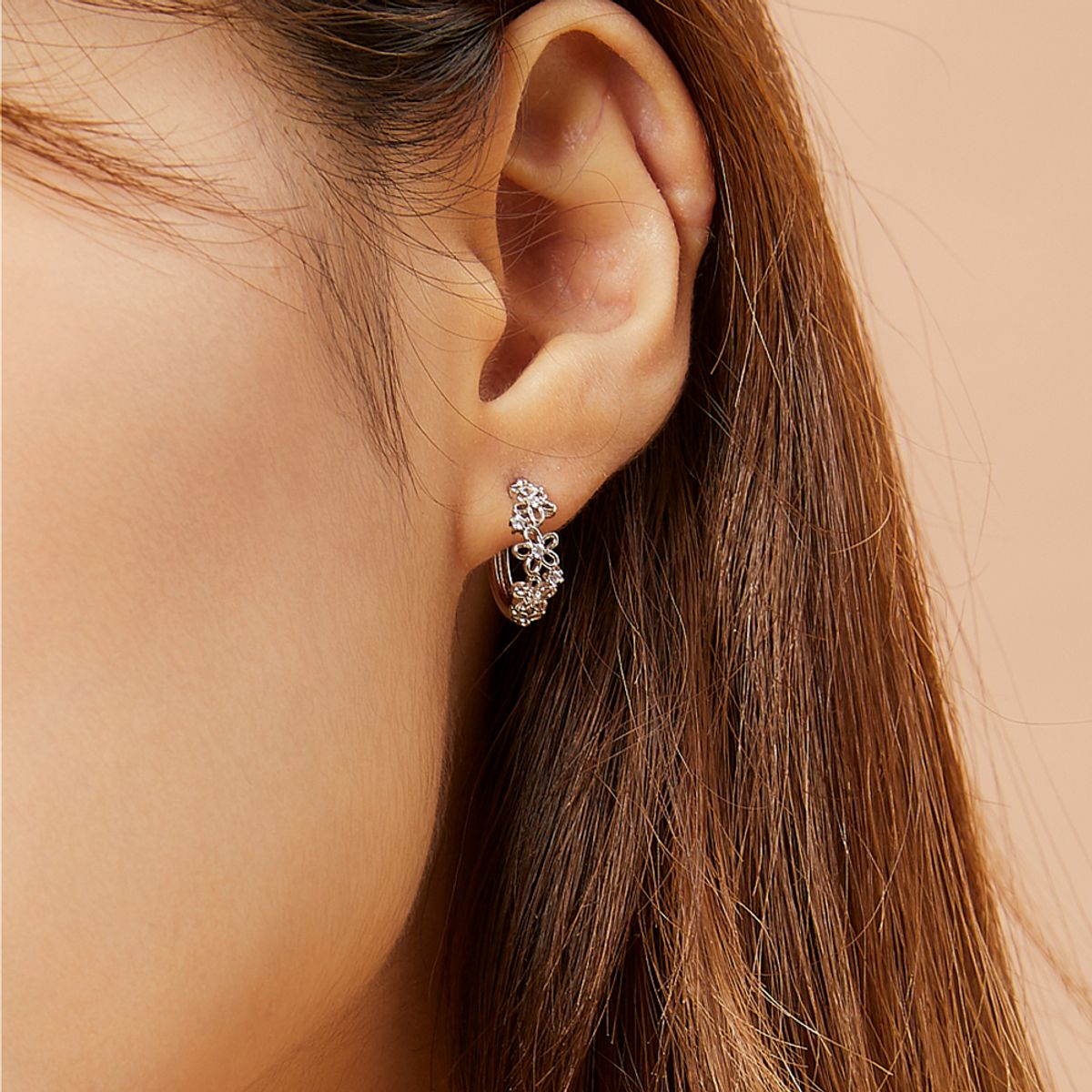 모노그래프(MONOGRAPH) 코델리아 귀걸이 MGER030S Rhodium Plated (화이트골드)