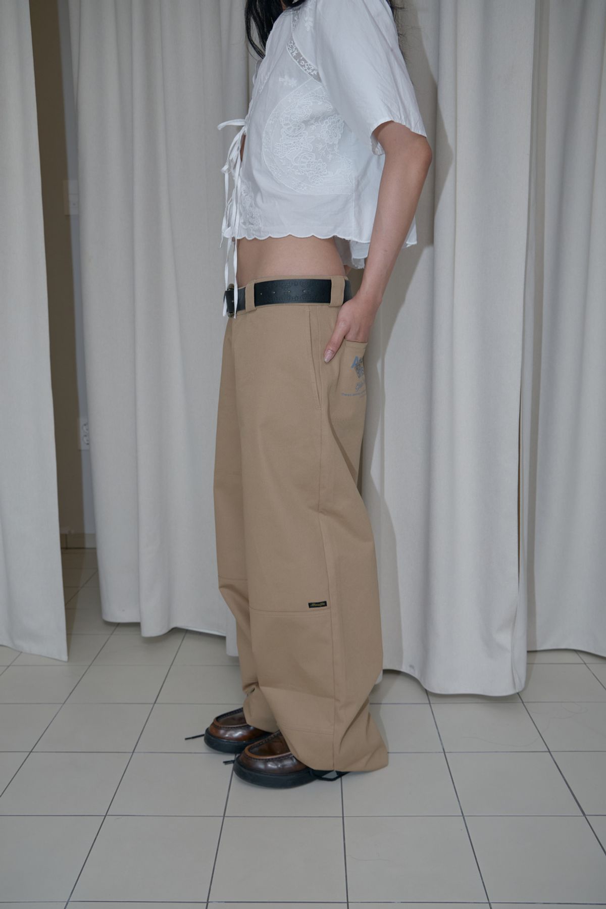 어텐즈(ATTENDS) Attends girls chino pants (Begie)