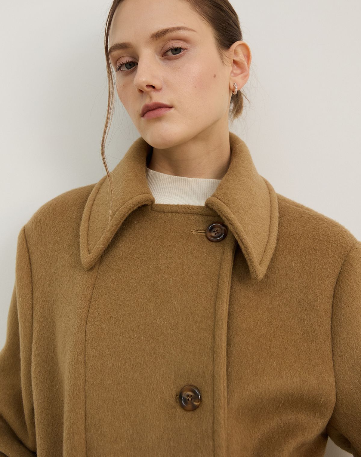 지에마르(GIEMAR) OVERFIT WOOL LONG COAT BEIGE 오버핏 울 롱 코트 라이트 베이지