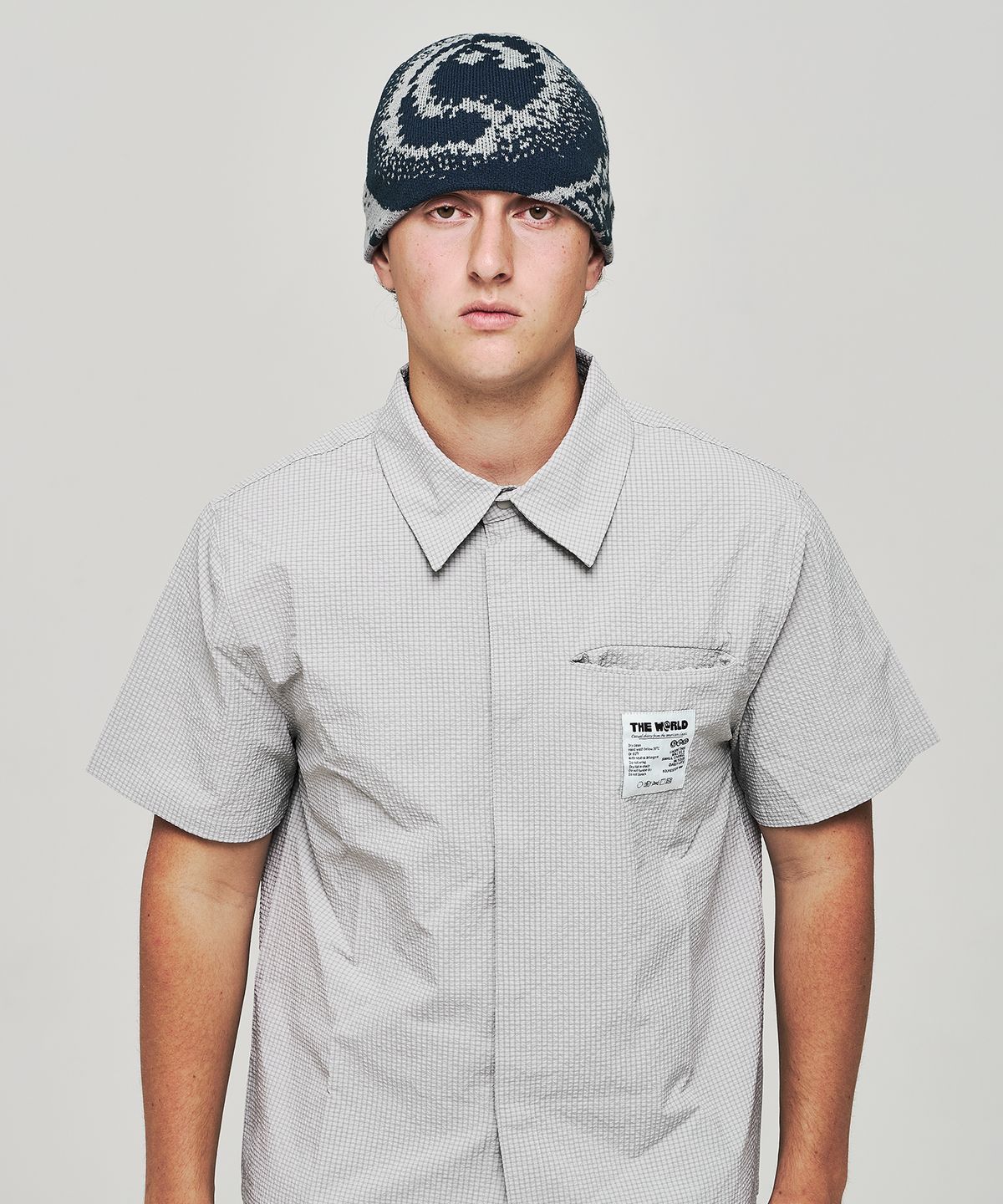더왈드(THEWARLD) AAS EXP SHORT BEANIE GRAY