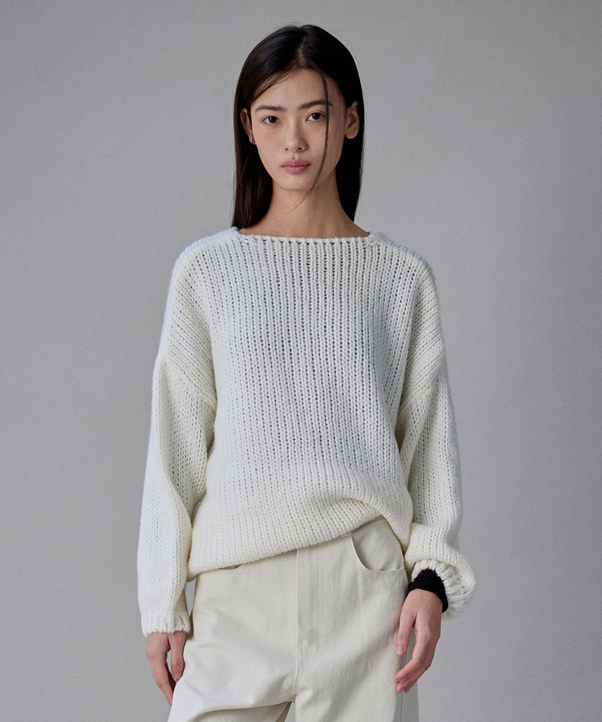 코케트(COQUET) Coquet Volume V-Neck Knit Sweater Ecru Ivory