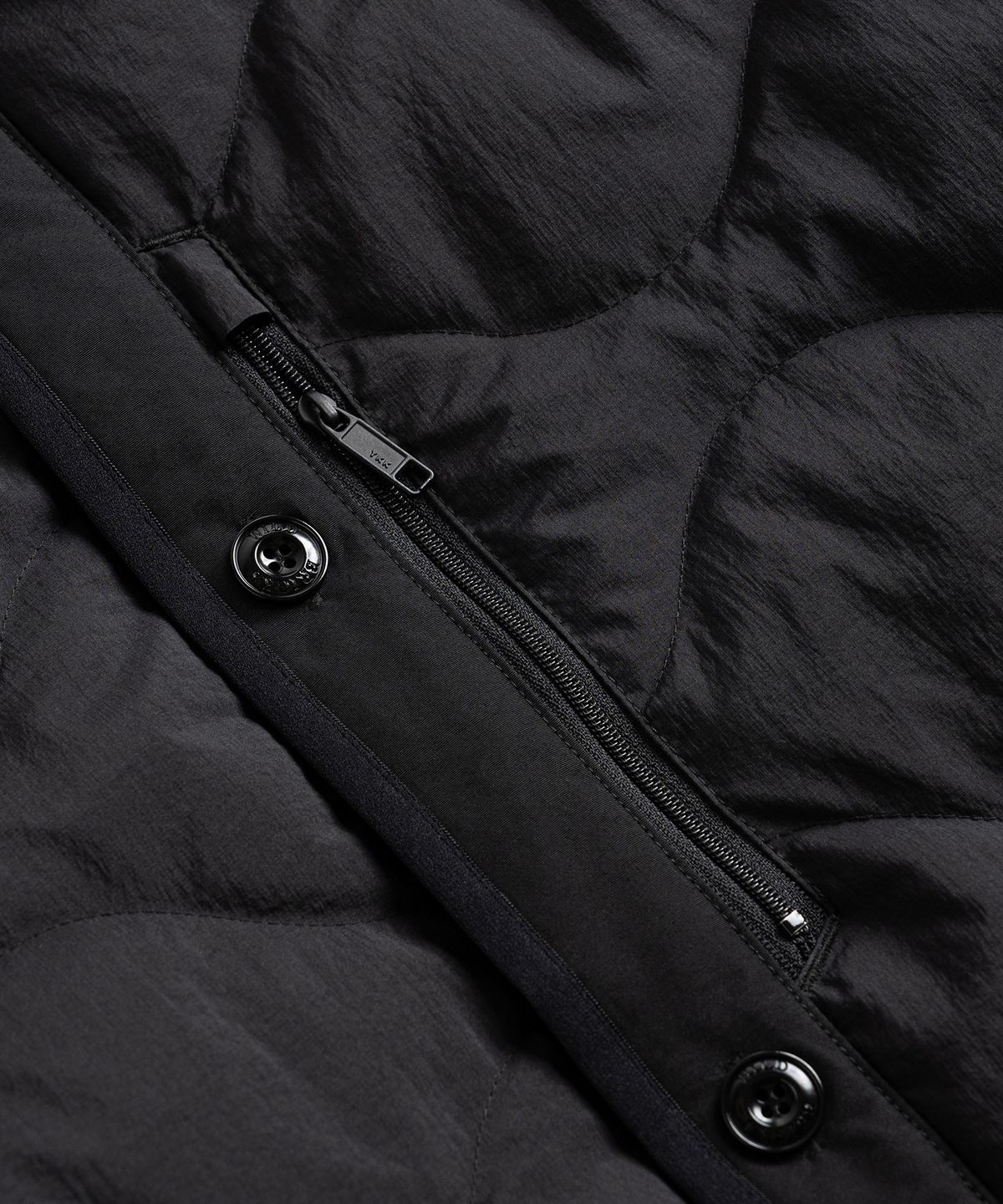 와일드 브릭스(WILD BRICKS) W24 MILITARY DOWN LINER (black)