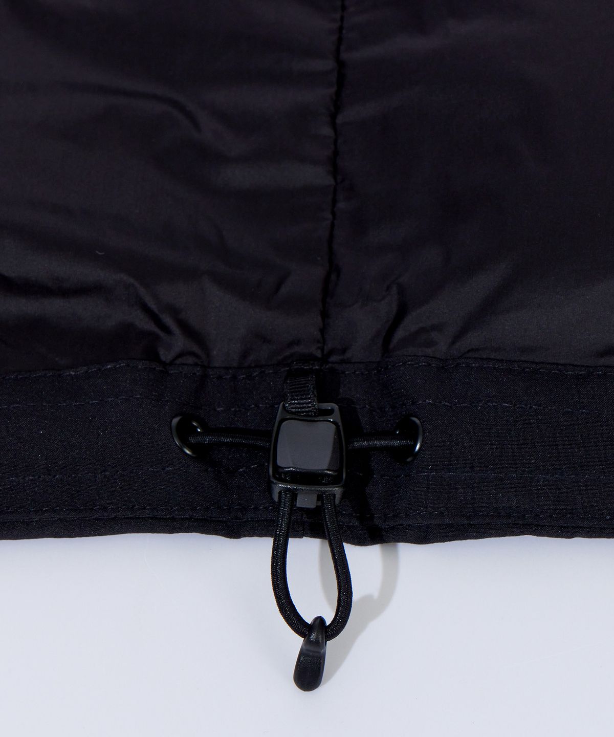 칼라파타르(KALAPATTHAR) KP LOGO UTILITY DUCK DOWN PADDED VEST- BLACK