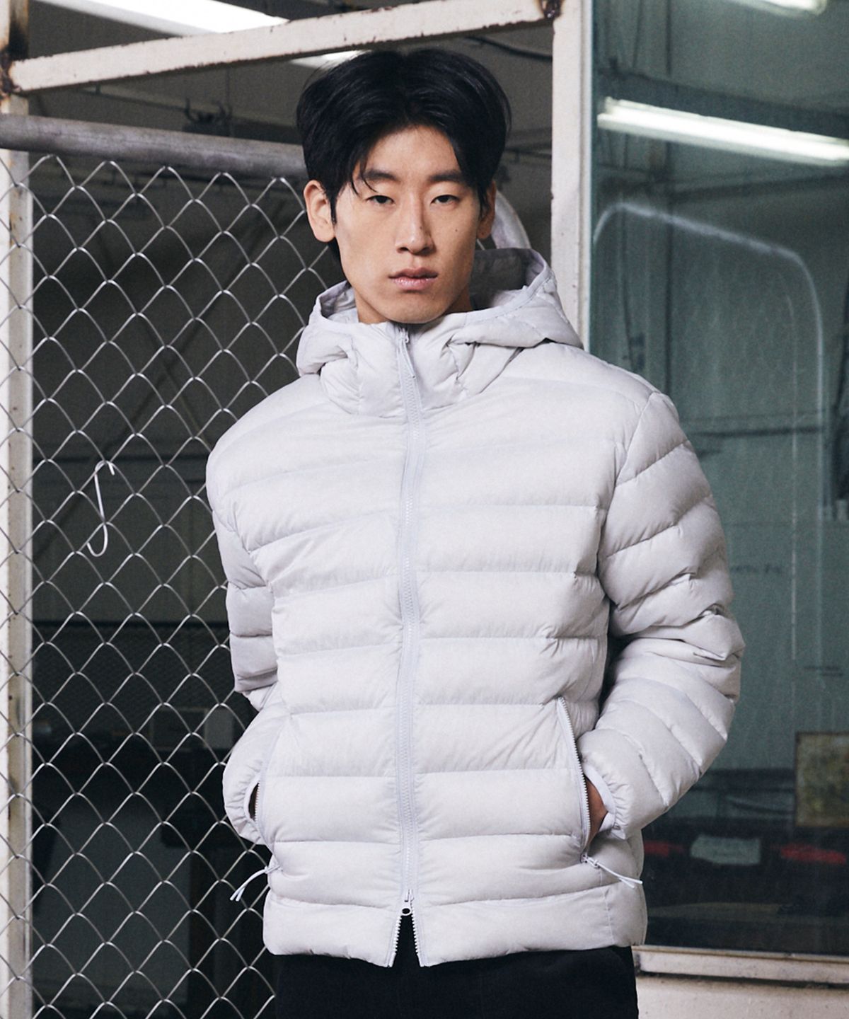 칼라파타르(KALAPATTHAR) BACK LOGO DUCK DOWN LIGHTWEIGHT PADDED JACKET -LIGHT BLUE