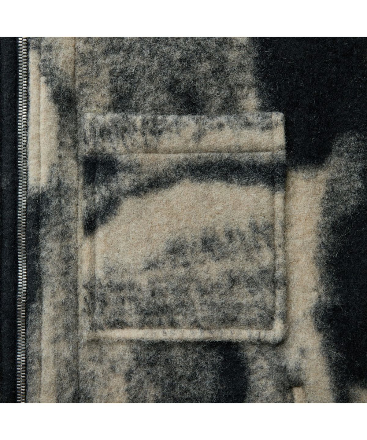 이로(IRO) MOFUSPE1 지브라 봄버 자켓 IRUAW25038BKP