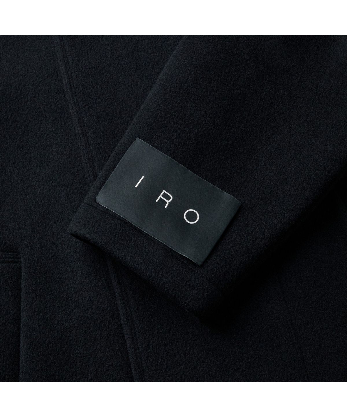 이로(IRO) OWEN 캐시미어 블랜드 더블 숏 랩코트 IQCAW25704BKX