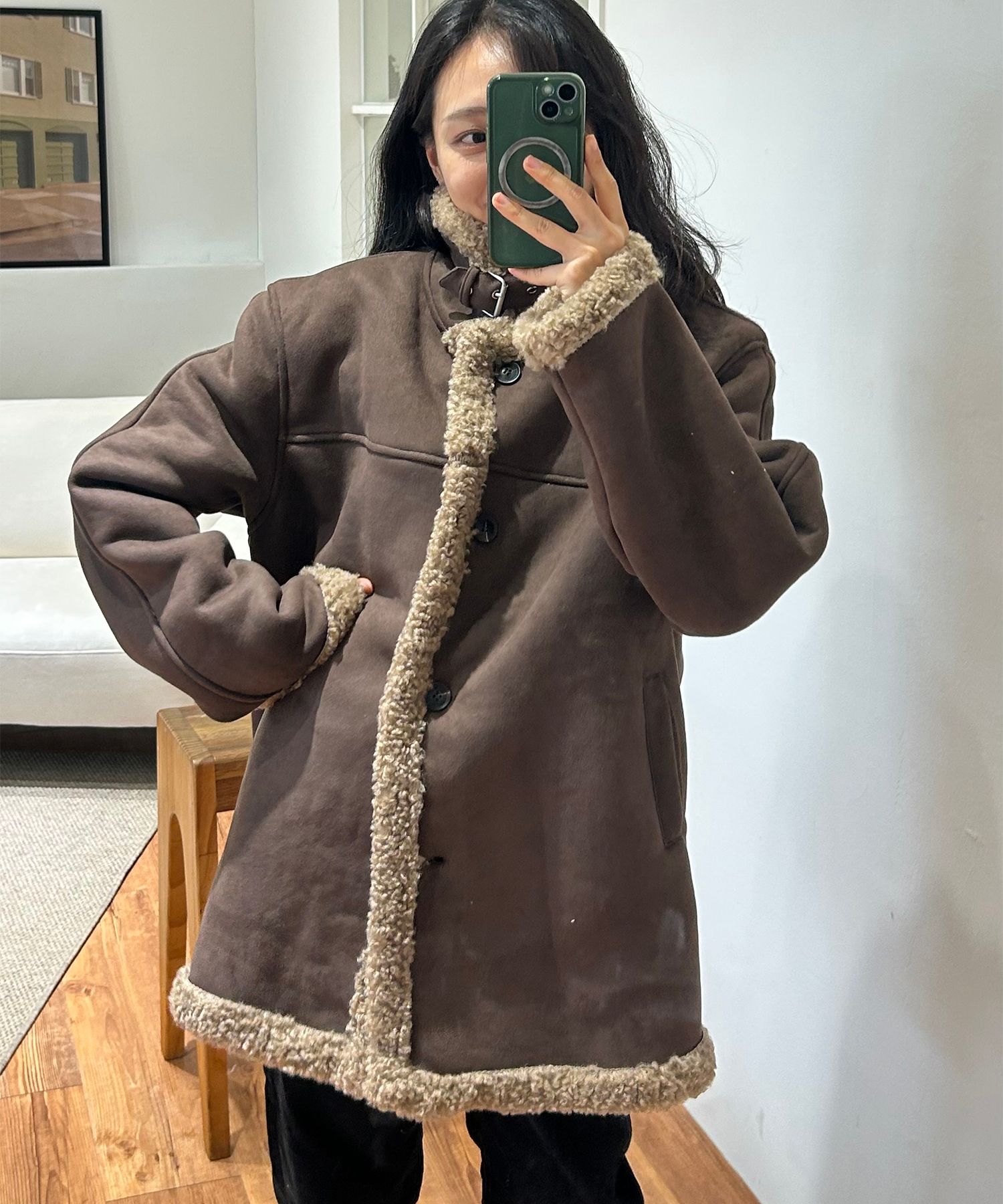 MUSINSA公式 | PLACE STUDIO Shearling Suede Overfit Mustang Half