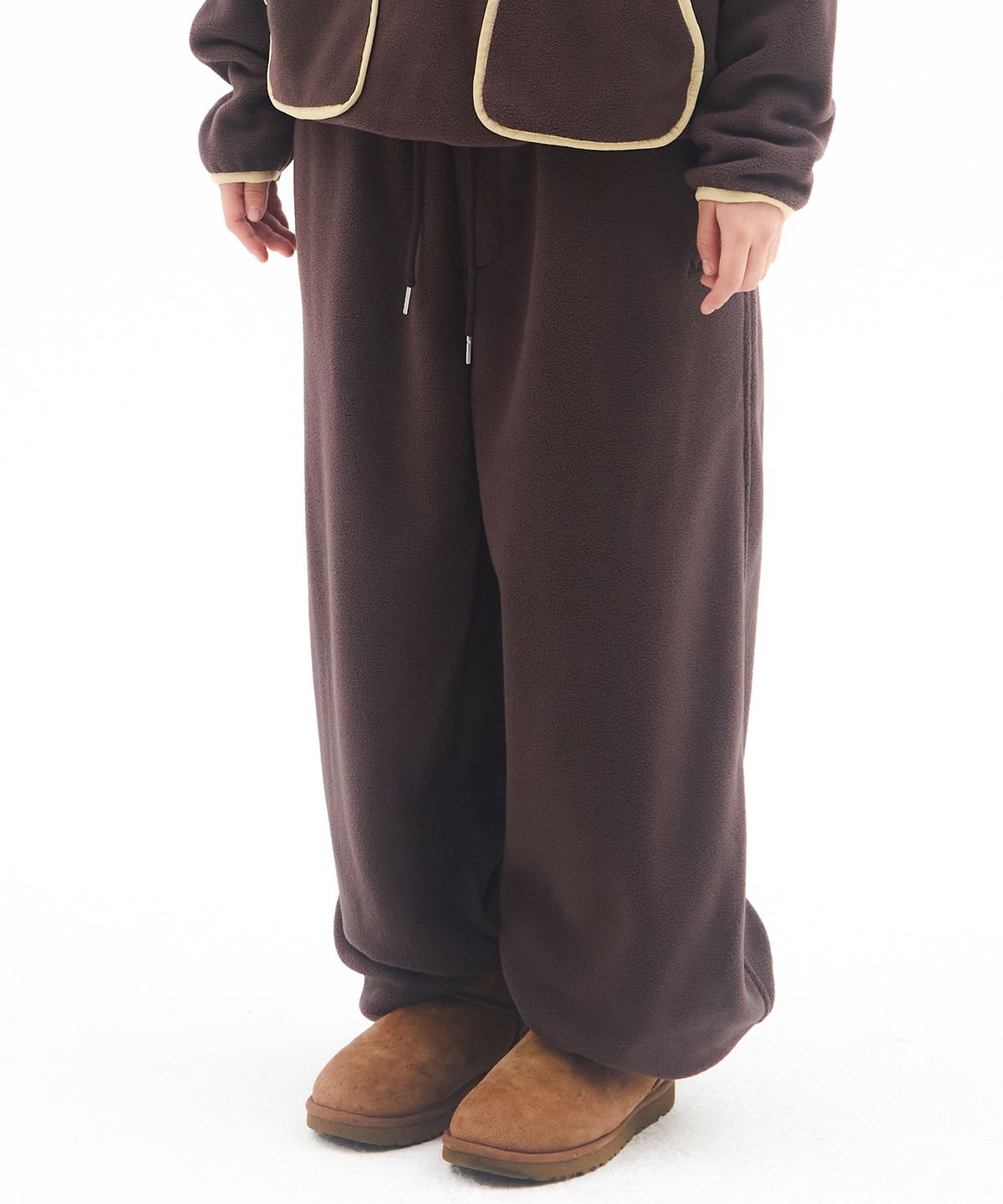 아메스 월드와이드(AMES-WORLDWIDE) FLEECE WIDE JOGGER PANTS BROWN