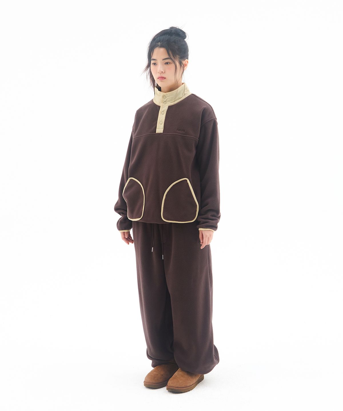 아메스 월드와이드(AMES-WORLDWIDE) FLEECE WIDE JOGGER PANTS BROWN