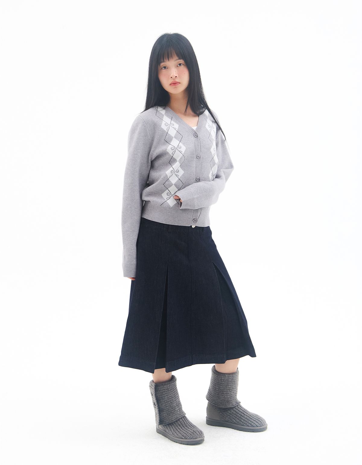 아메스 월드와이드(AMES-WORLDWIDE) CROP V NECK ARGYLE CARDIGAN GREY