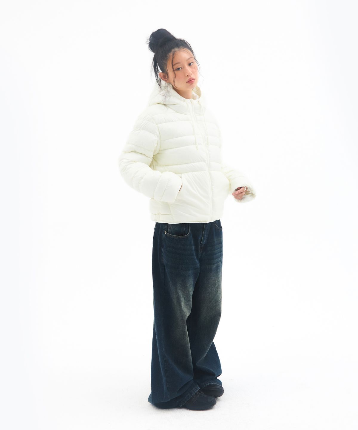아메스 월드와이드(AMES-WORLDWIDE) LIGHT WEIGHT HOODED PADDING IVORY