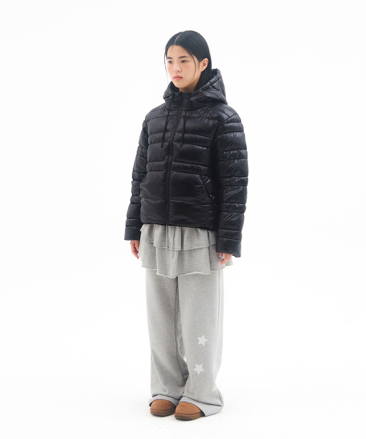 아메스 월드와이드(AMES-WORLDWIDE) LIGHT WEIGHT HOODED PADDING BLACK
